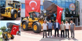 19 Mayıs Belediyesi Araç Filosunu Yeni İş Makinesiyle Güçlendirdi